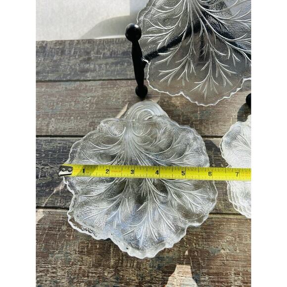 9 Vintage Indiana Glass Clear Pebble Leaf Pattern Textured Glass Butter Dish - Picture 9 of 15